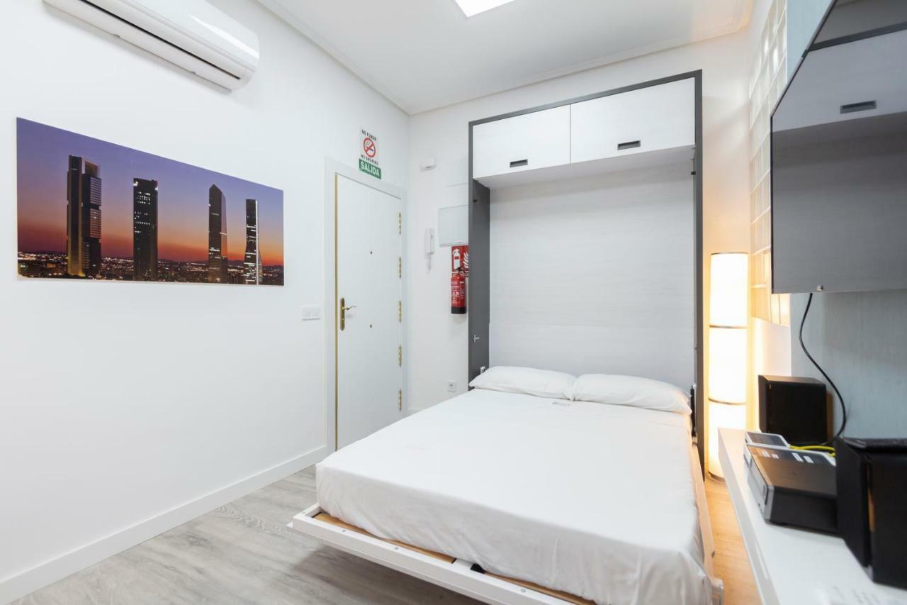 Plaza Mayor Apartment Madrid Luaran gambar