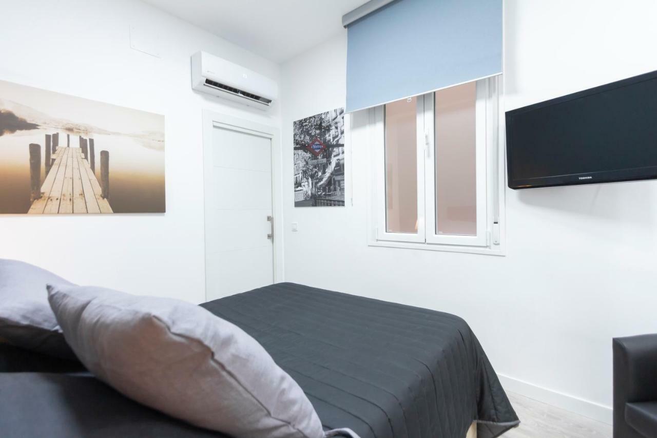 Plaza Mayor Apartment Madrid Luaran gambar