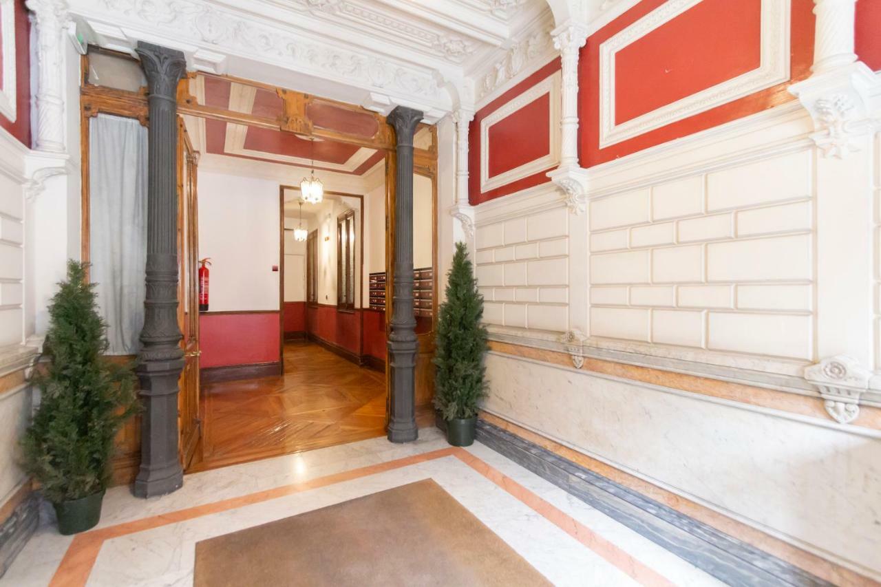Plaza Mayor Apartment Madrid Luaran gambar
